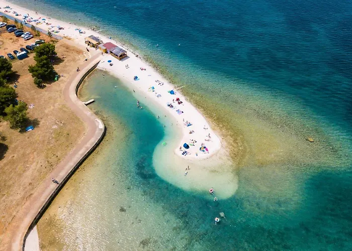 Апартаменти Tina Пула