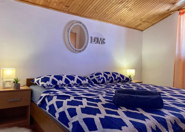 Appartement Tina Pula