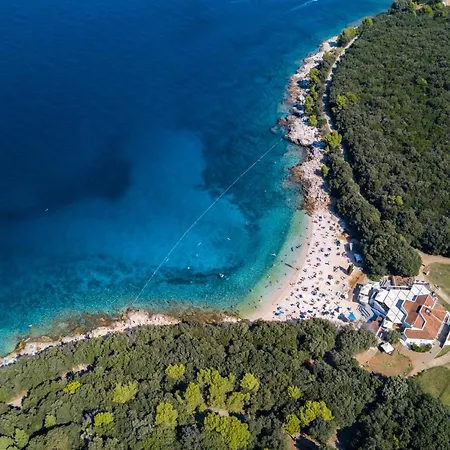 Apartament Tina